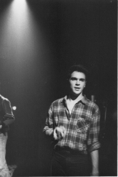 Rodrigo Siza Vieira dos Cães Vadios no Rock Rendez-Vous, 1987. Foto: Faísca (Arquivo KISMIF)